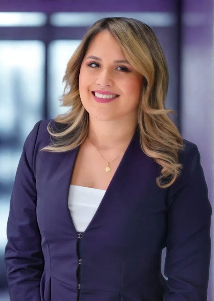 Senior Tax Associate, Enrolled Agent and Accountant specializing in tax preparation, accounting and IRS representation